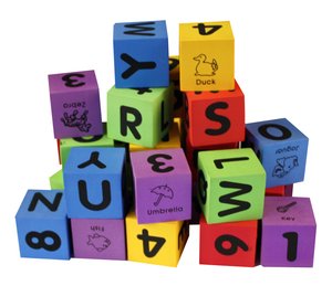 SET 30 CUBOS FOAM (ALFABETO Y NUMEROS)
